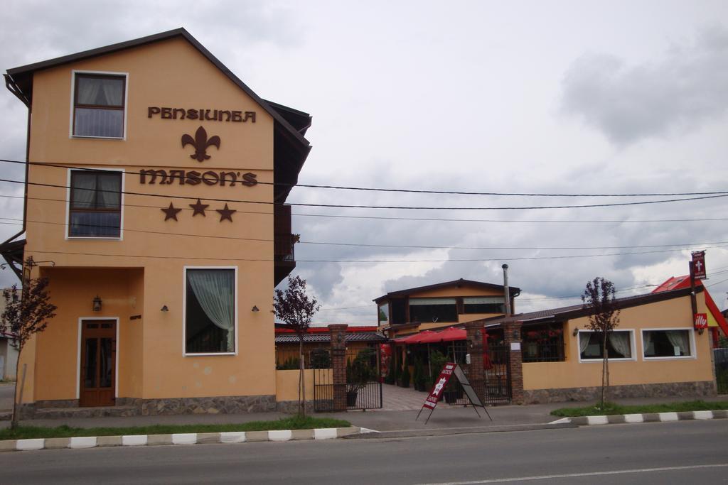 Pensiunea Mason'S Râşnov Exterior photo